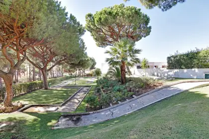 Villa T3 com piscina em Vilamoura · 94 m² — foto 2