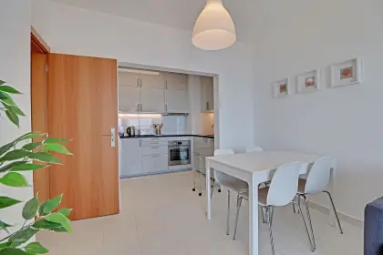 Apartamento T2 em Quarteira · 66 m² — foto 2