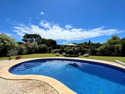 Villa T4 com piscina privada em Albufeira · 200 m² — foto 2