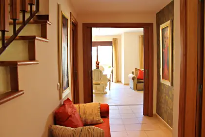 Moradia geminada T3 com piscina em Quarteira · 125 m² — foto 8