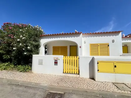 Moradia geminada T2 com piscina em Vilamoura · 88 m² — foto 1