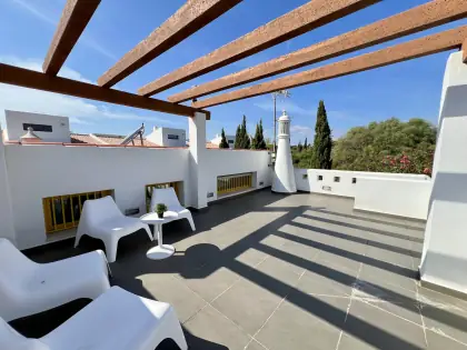 Moradia geminada T2 com piscina em Vilamoura · 88 m² — foto 6